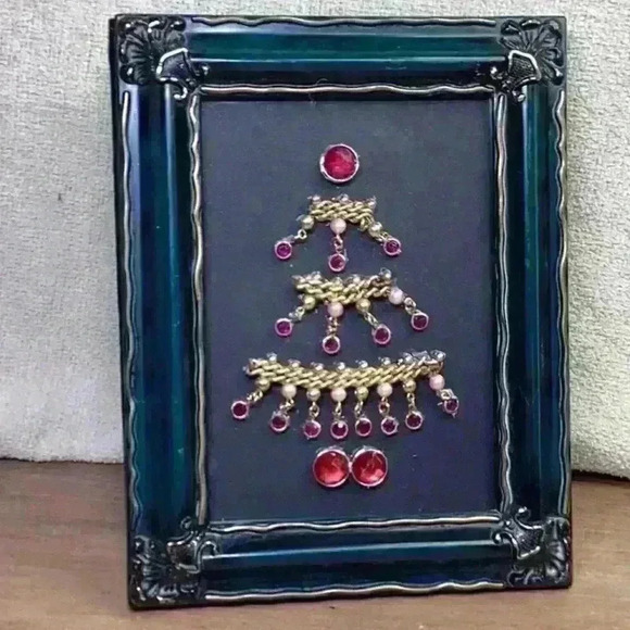 Hand Crafted Other - Christmas Tree Decoration Jewelry Craft Art
